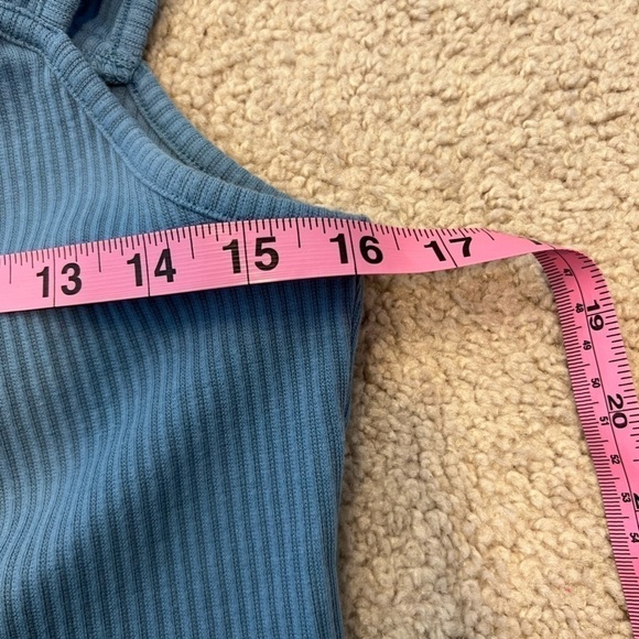 Colza women’s blue ribbed crop top size small - Picture 5 of 6